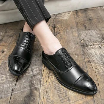 Италианската мъжки обувки; Мъжки кожени обувки в бизнес стил; мъжки сватбени обувки с остър пръсти; Модни мъжки обувки на дантела-за отдих; офис обувки за мъже