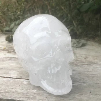 Натурален бял кристален череп резба ръчно изработени украшения